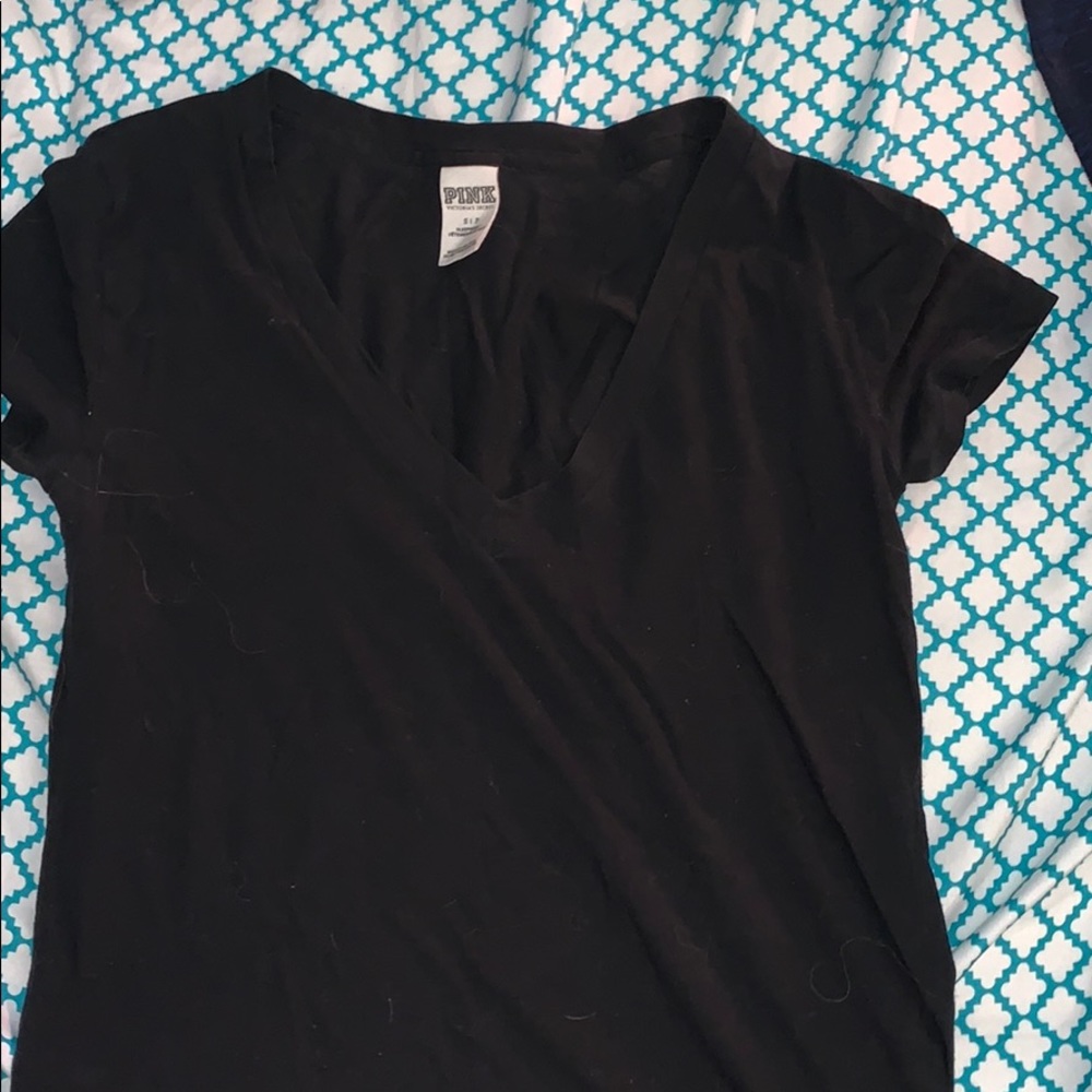 black shirt
